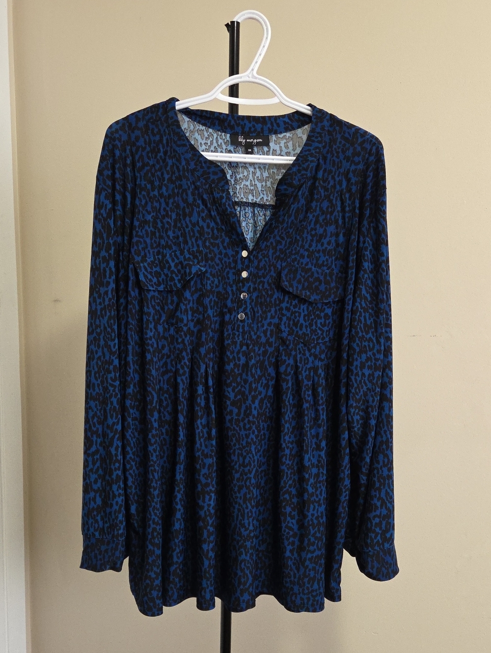Lily Morgan Plus Size Leopard Print Henley Tunic with Button Detail